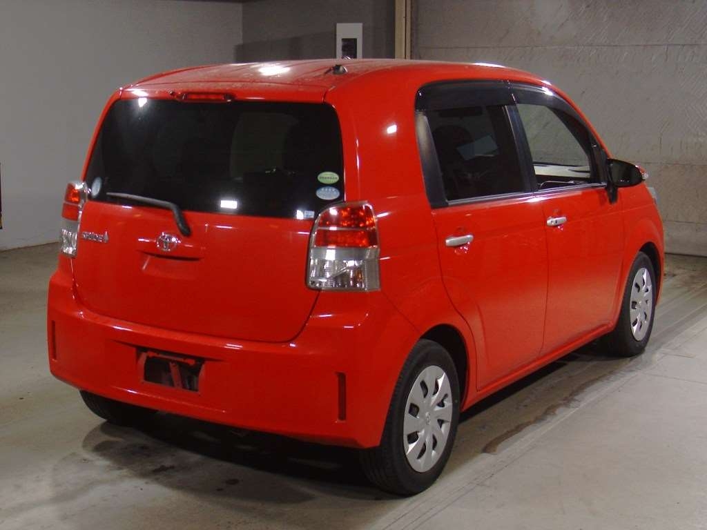 TOYOTA SPADE