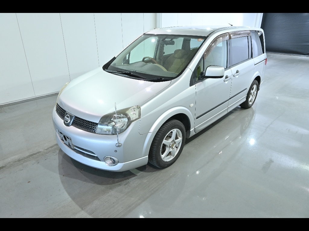 NISSAN LAFESTA