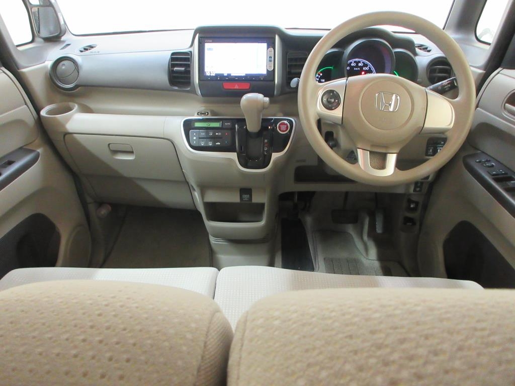 HONDA N-BOX