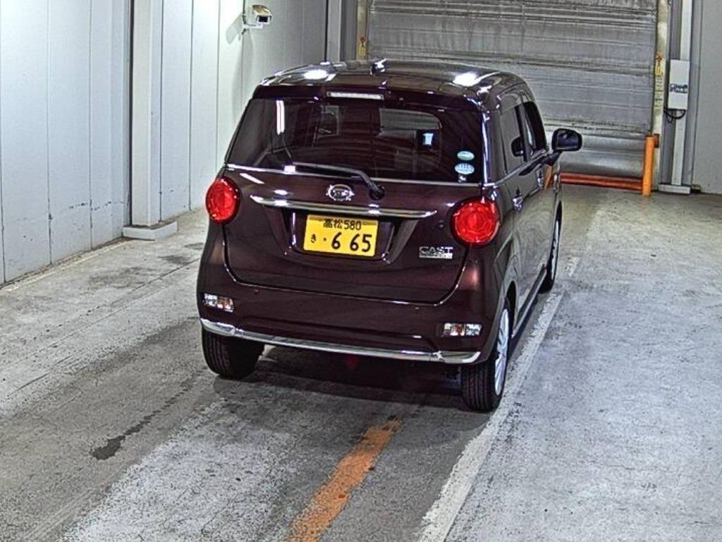 DAIHATSU CAST