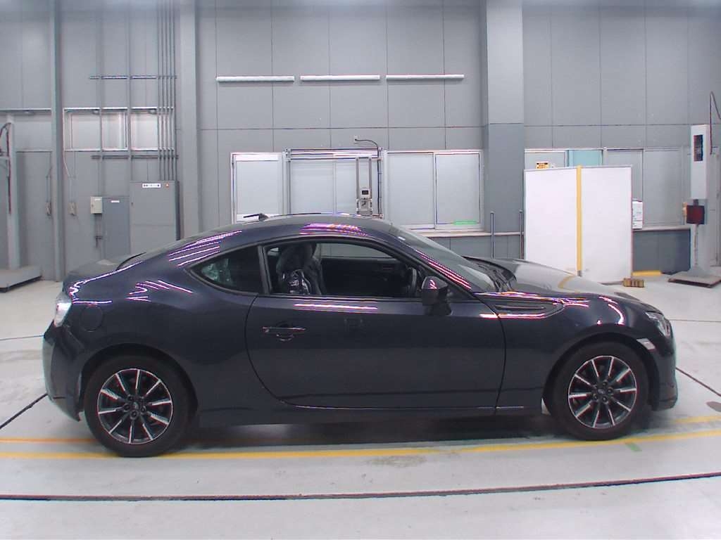 SUBARU BRZ