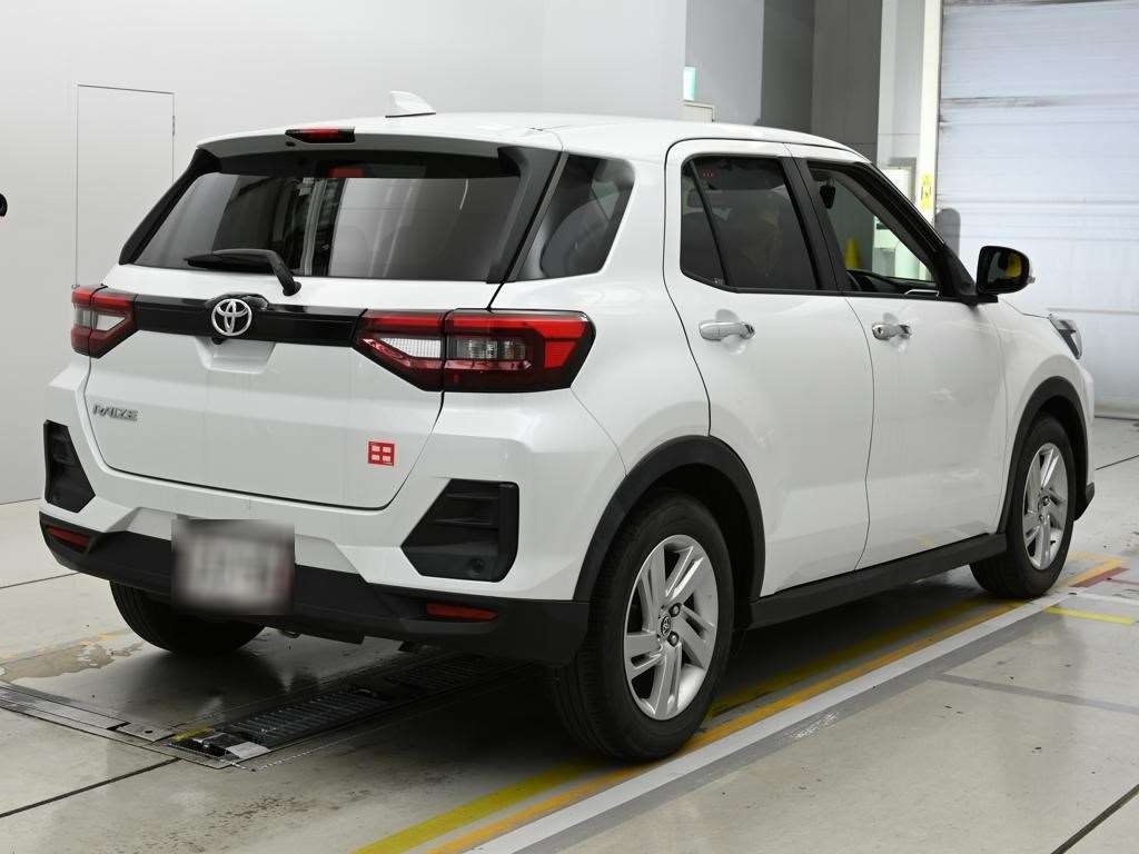 TOYOTA RAIZE