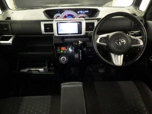TOYOTA PIXIS MEGA