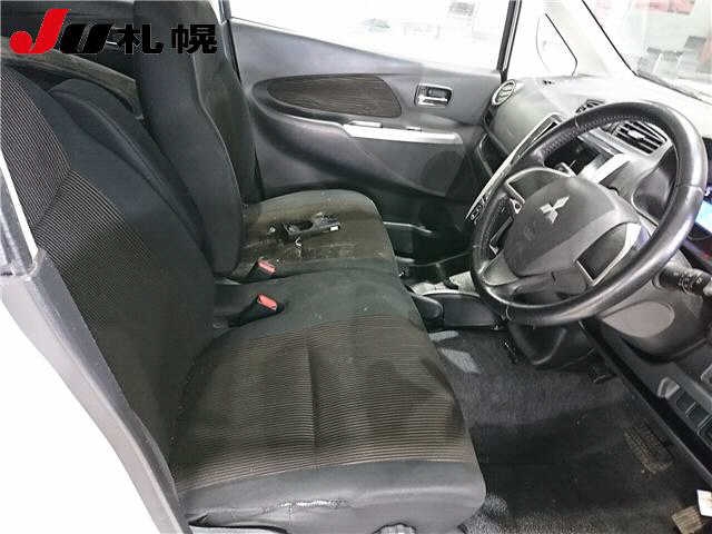 MITSUBISHI EK CUSTOM