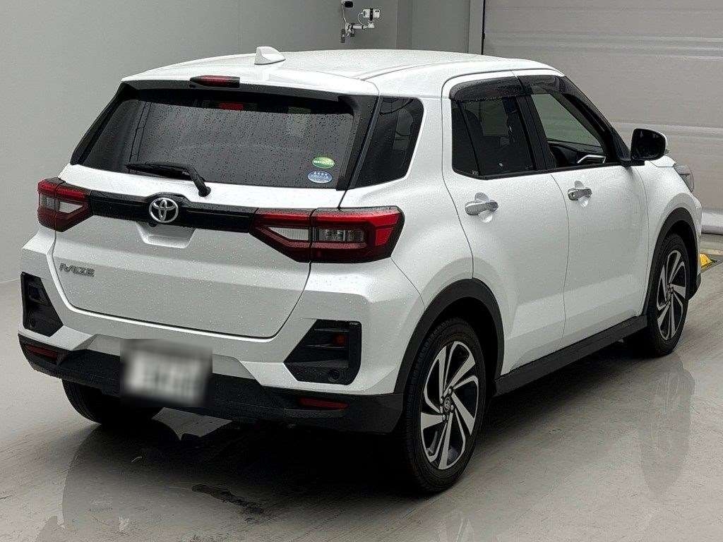 TOYOTA RAIZE