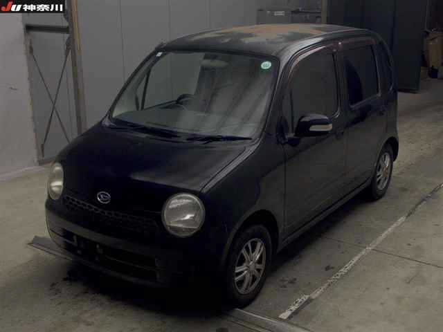 DAIHATSU MOVE LATTE