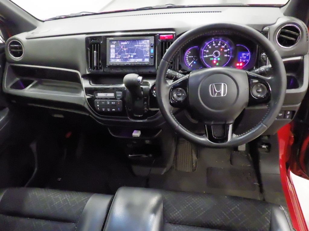 HONDA N-WGN