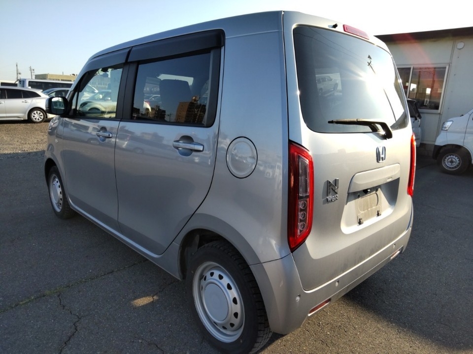 HONDA N-WGN
