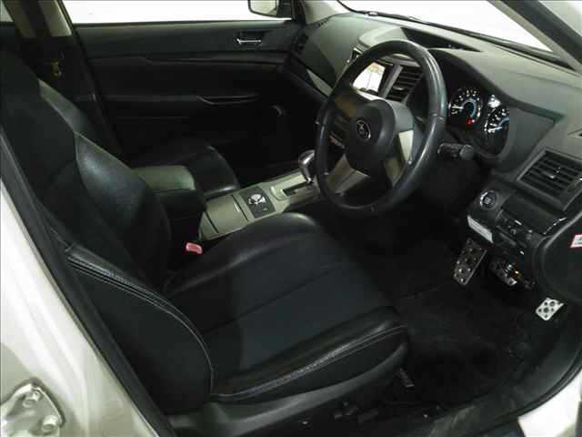 SUBARU LEGACY