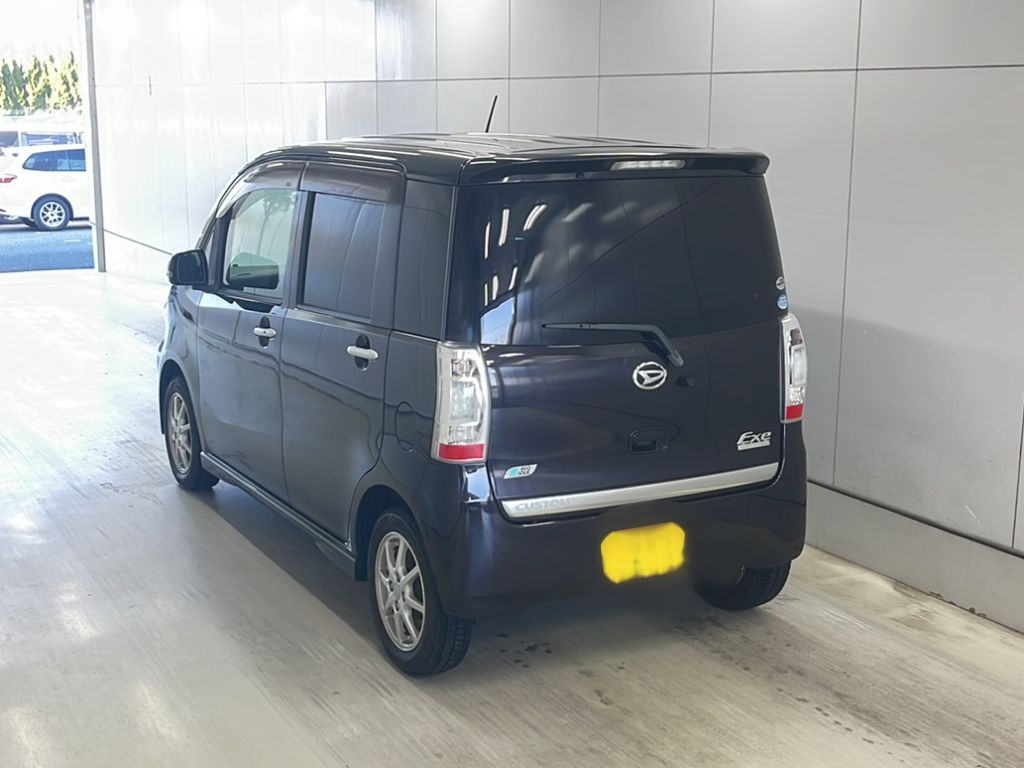 DAIHATSU TANTO EXE