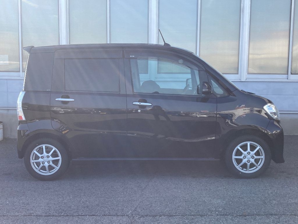 DAIHATSU TANTO EXE