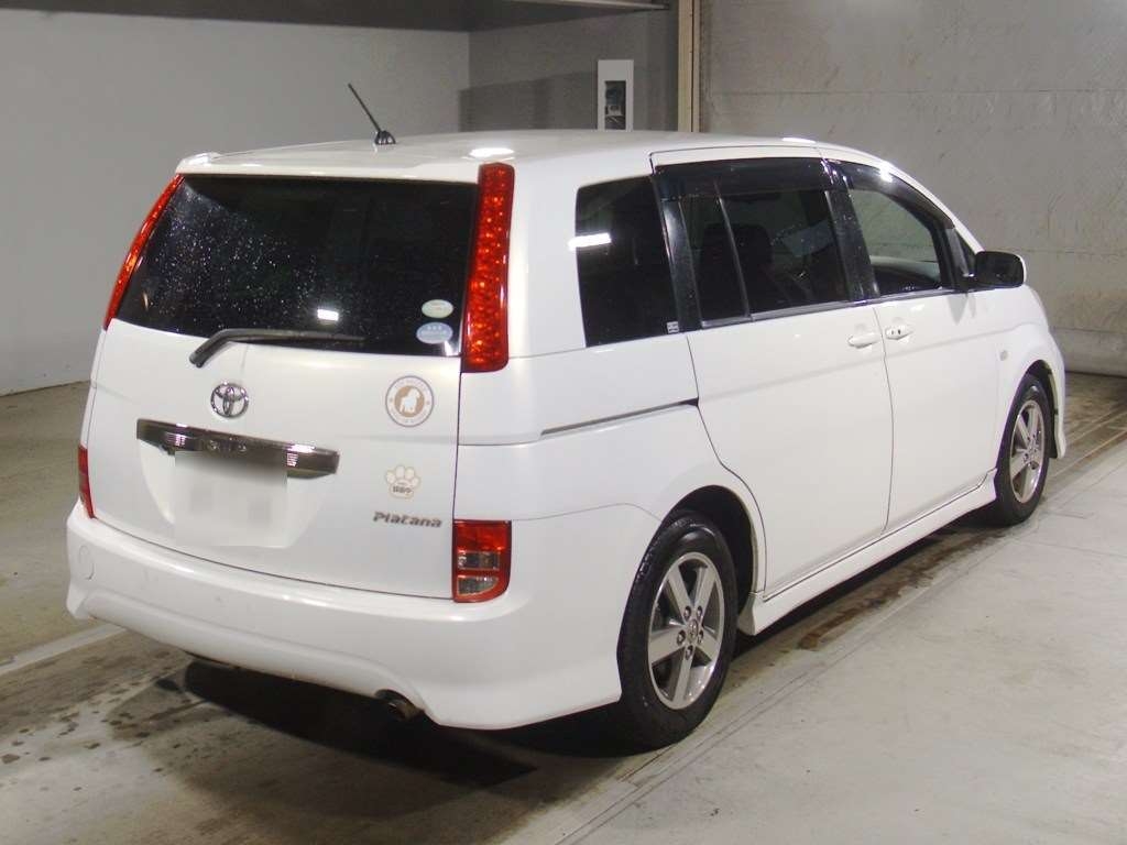 TOYOTA ISIS