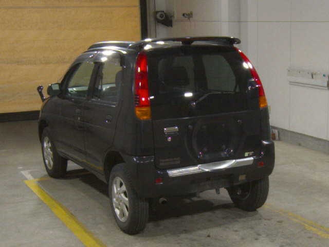DAIHATSU TERIOS KID