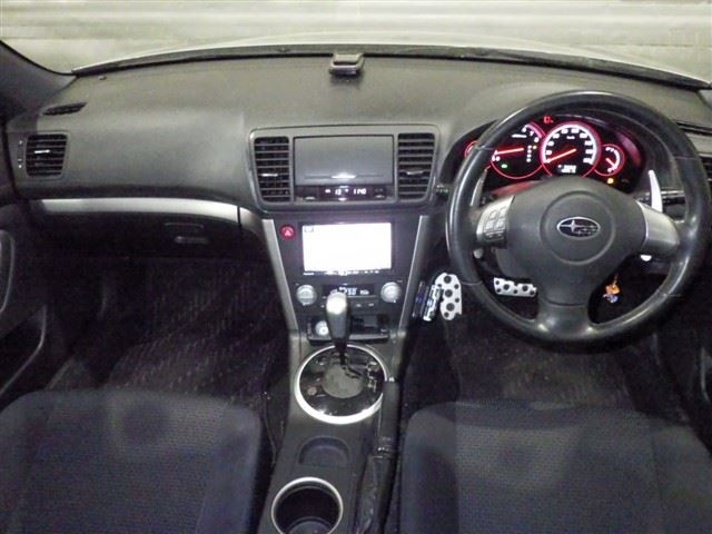 SUBARU LEGACY B4