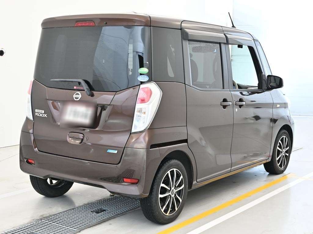 NISSAN DAYZ ROOX
