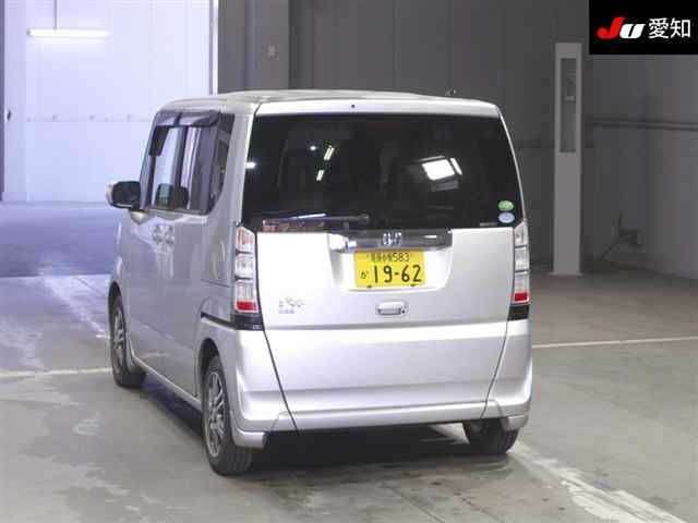 HONDA N-BOX+
