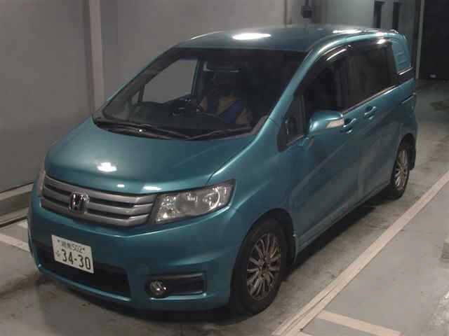 HONDA FREED SPIKE