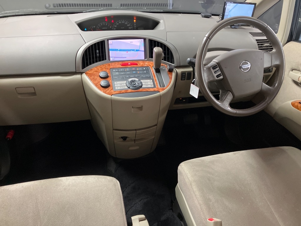 NISSAN PRESAGE