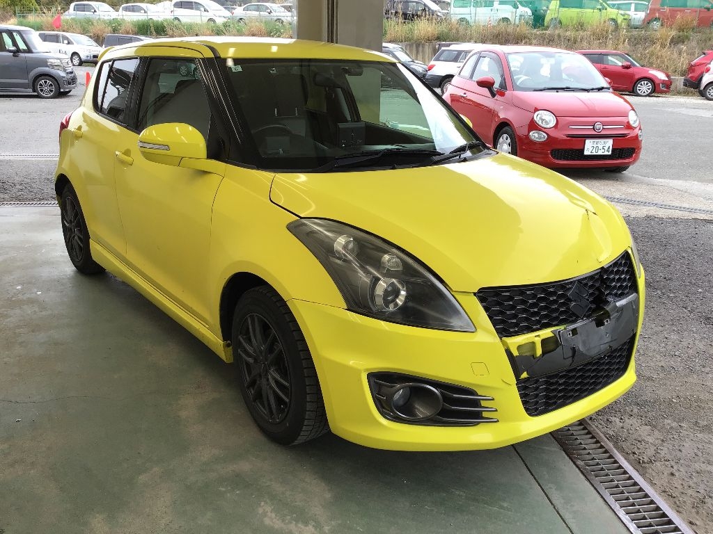 SUZUKI SWIFT