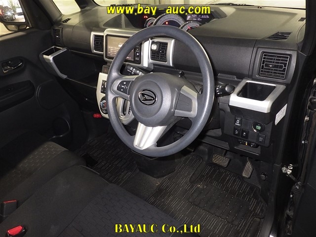 DAIHATSU WAKE