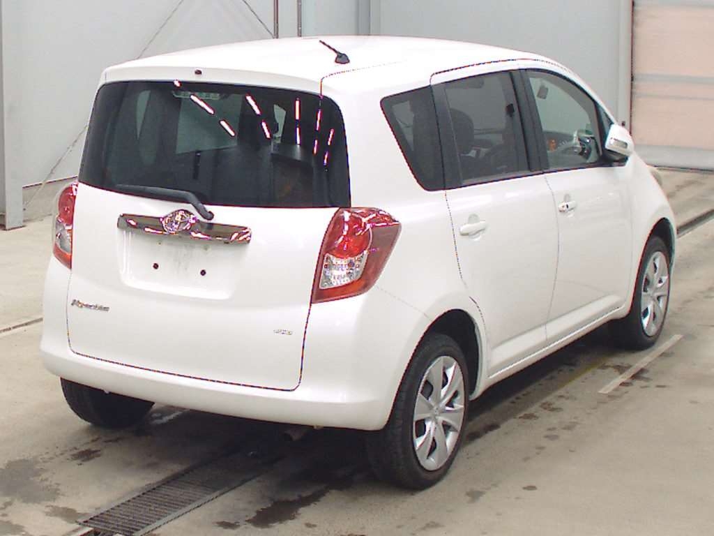 TOYOTA RACTIS