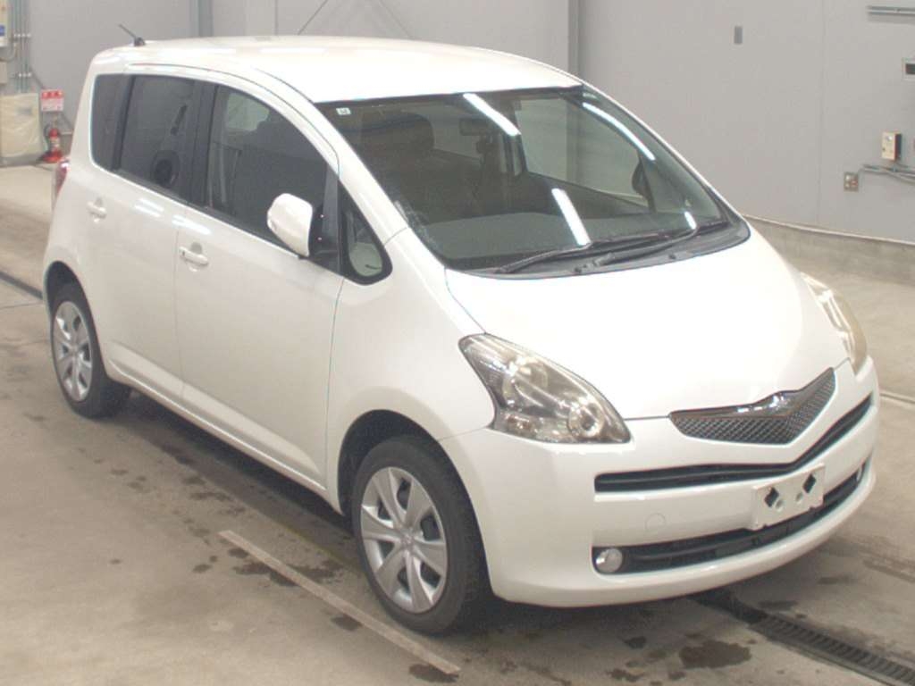 TOYOTA RACTIS