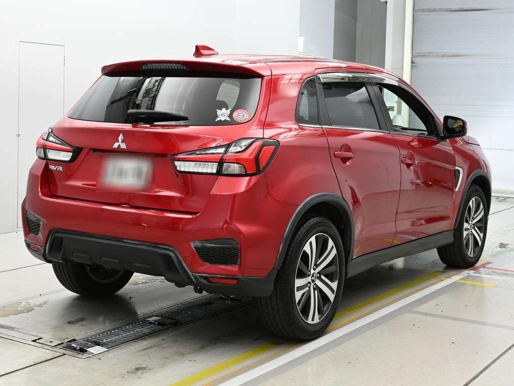 MITSUBISHI RVR