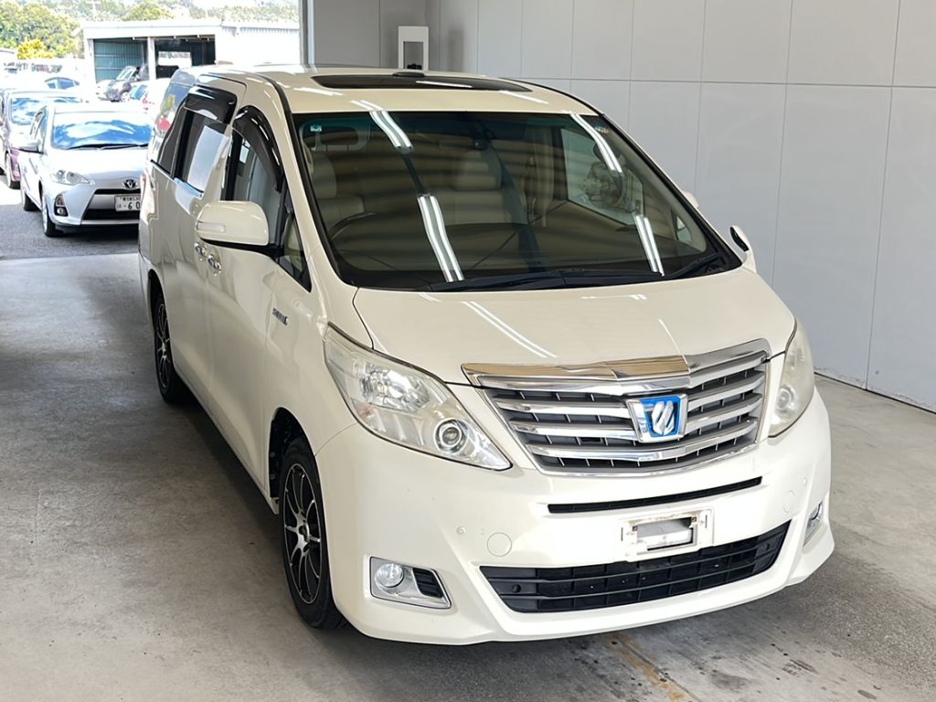TOYOTA ALPHARD