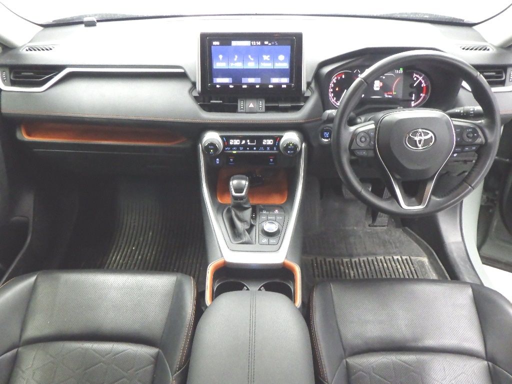 TOYOTA RAV4