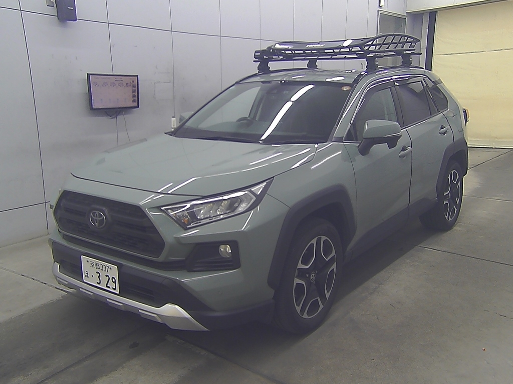 TOYOTA RAV4