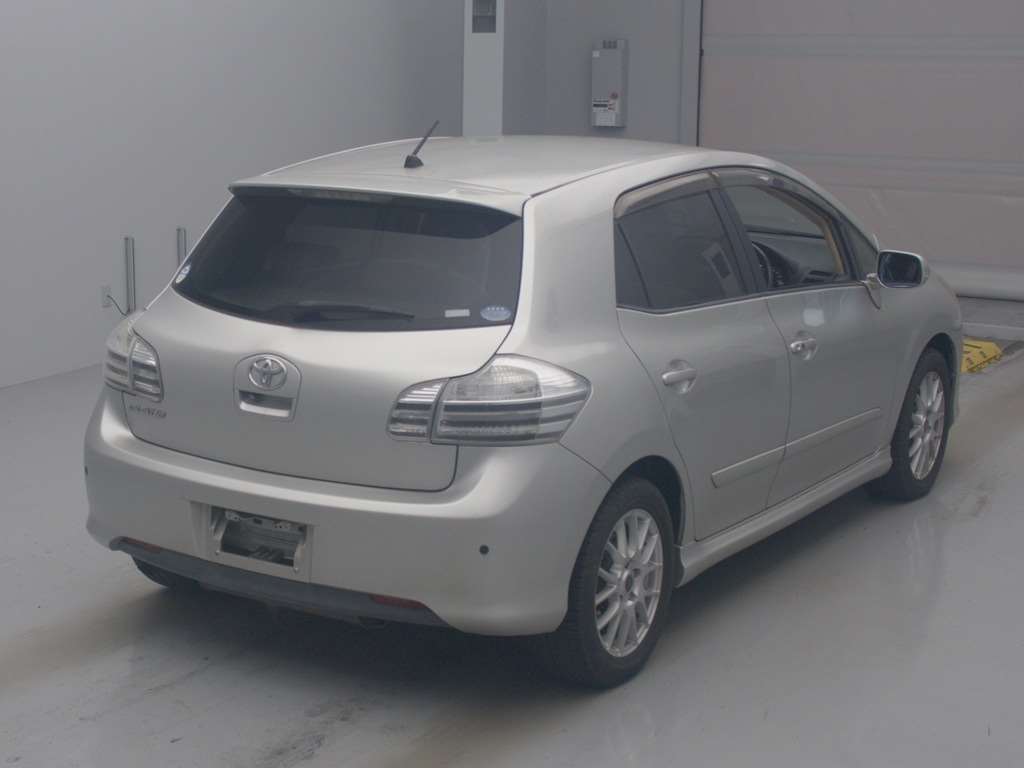 TOYOTA BLADE