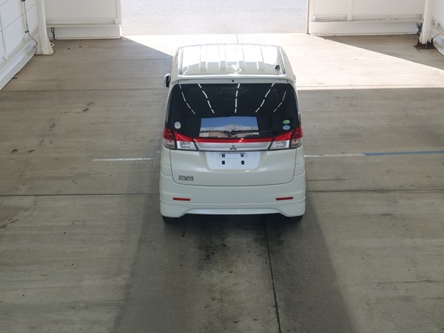 MITSUBISHI DELICA D:2