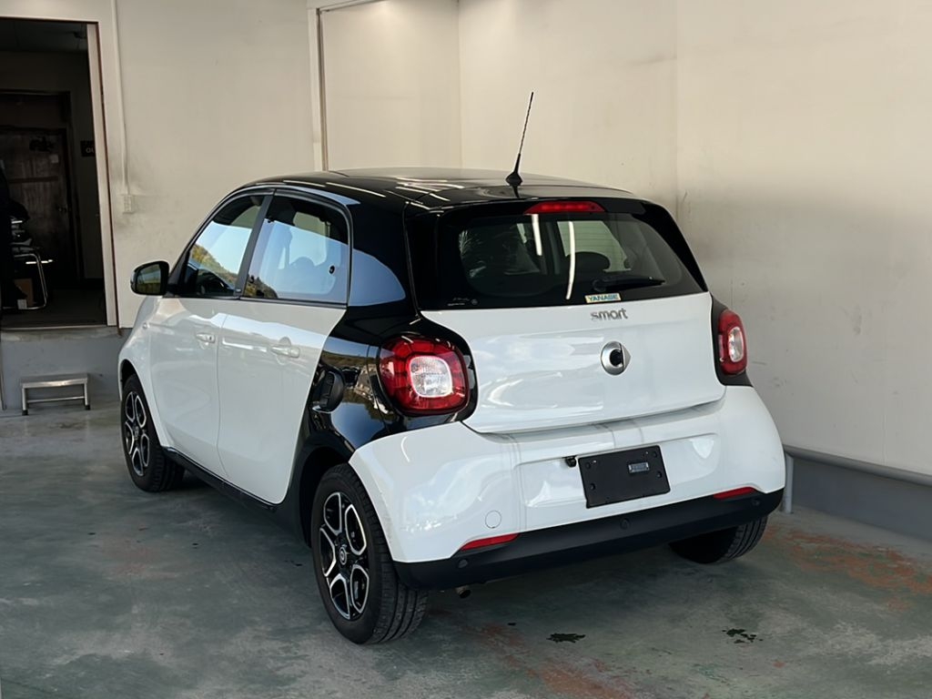 SMART FORFOUR