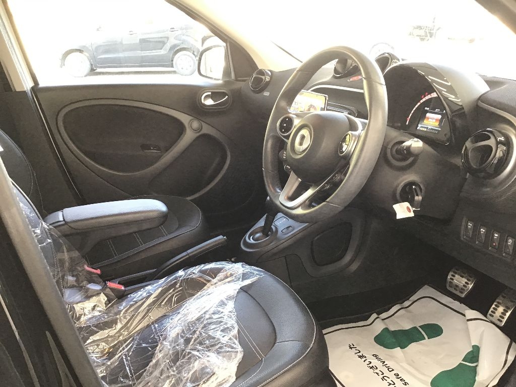 SMART FORFOUR