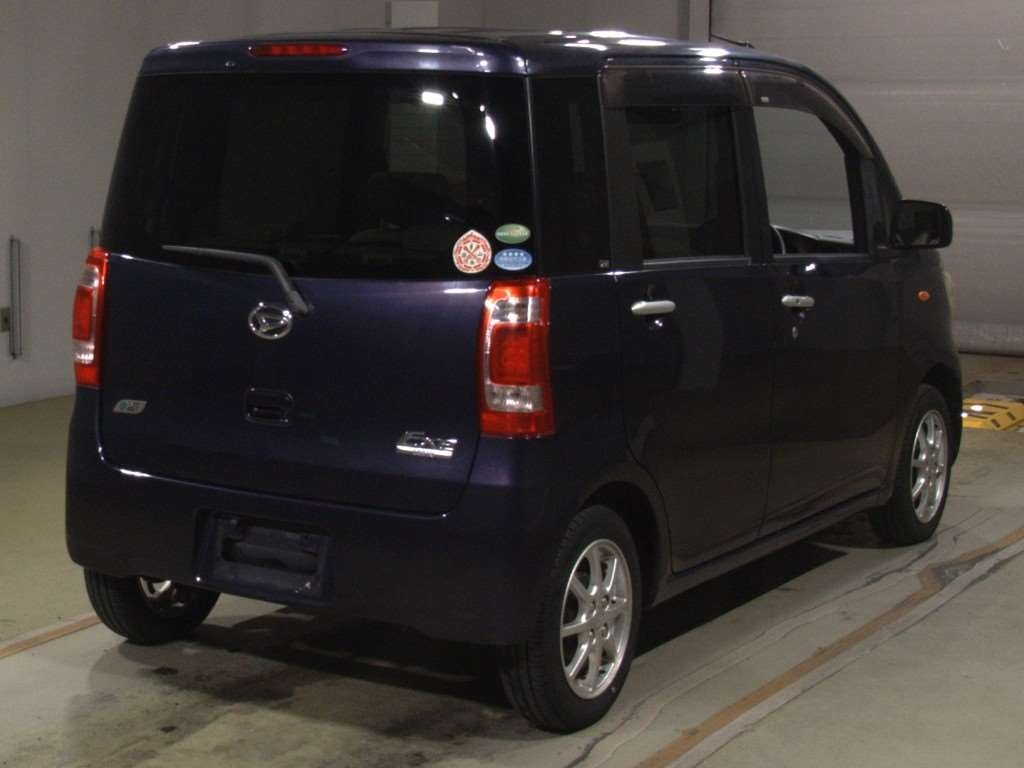 DAIHATSU TANTO EXE