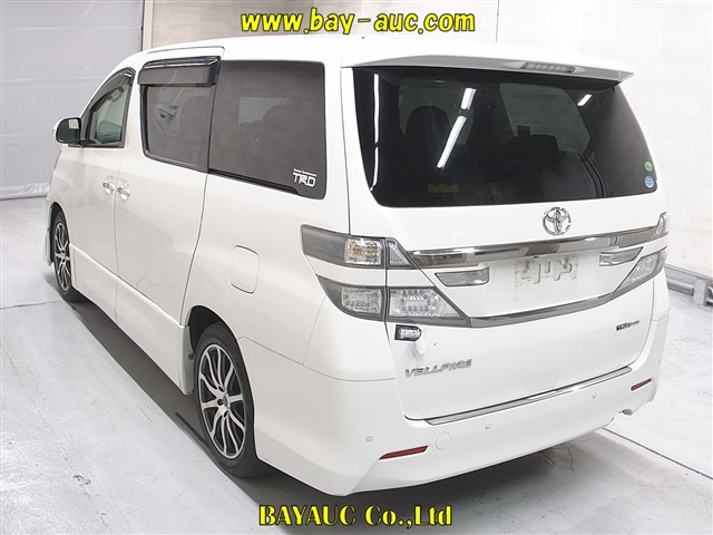 TOYOTA VELLFIRE