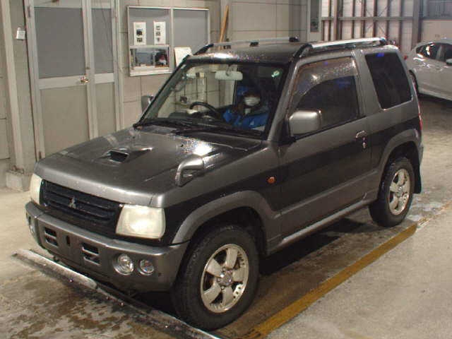 MITSUBISHI PAJERO MINI