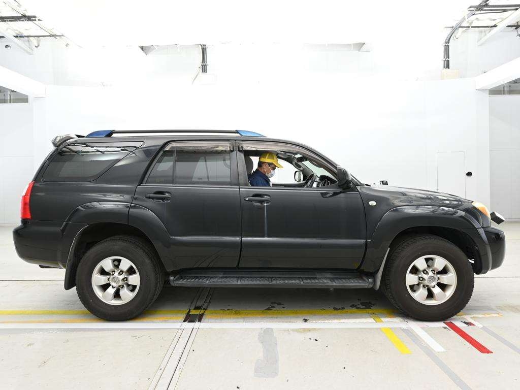 TOYOTA HILUX SURF