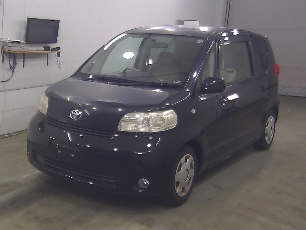 TOYOTA PORTE