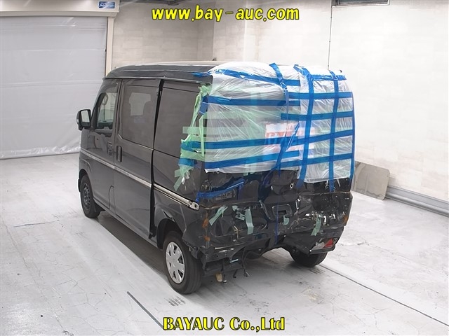 TOYOTA PIXIS VAN