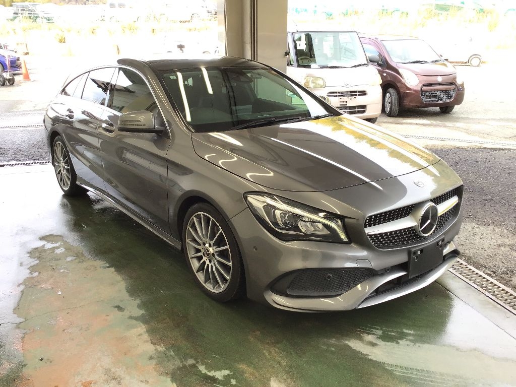 MERCEDES-BENZ CLA-CLASS