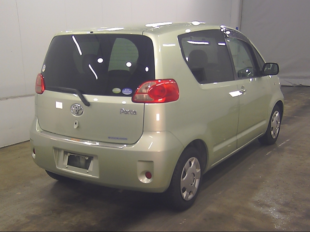 TOYOTA PORTE