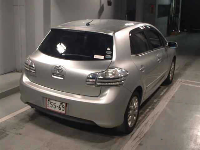 TOYOTA BLADE