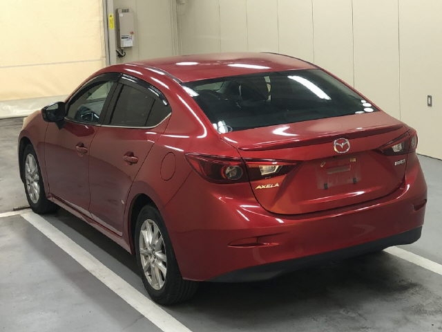 MAZDA AXELA