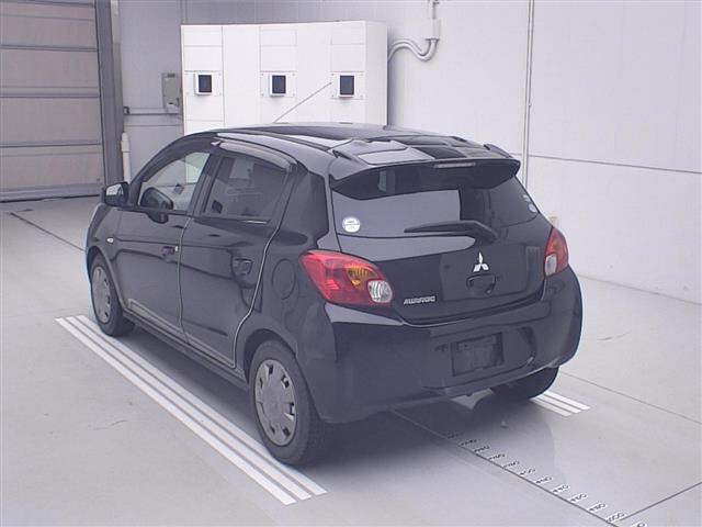 MITSUBISHI MIRAGE