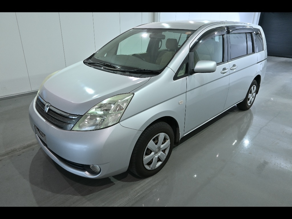 TOYOTA ISIS