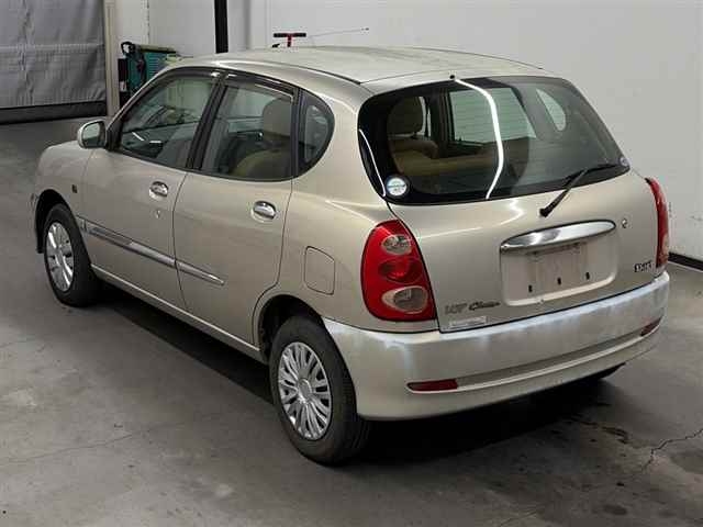 TOYOTA DUET