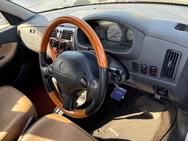 TOYOTA DUET