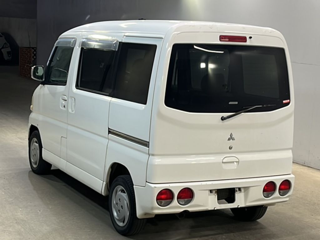 MITSUBISHI TOWN BOX