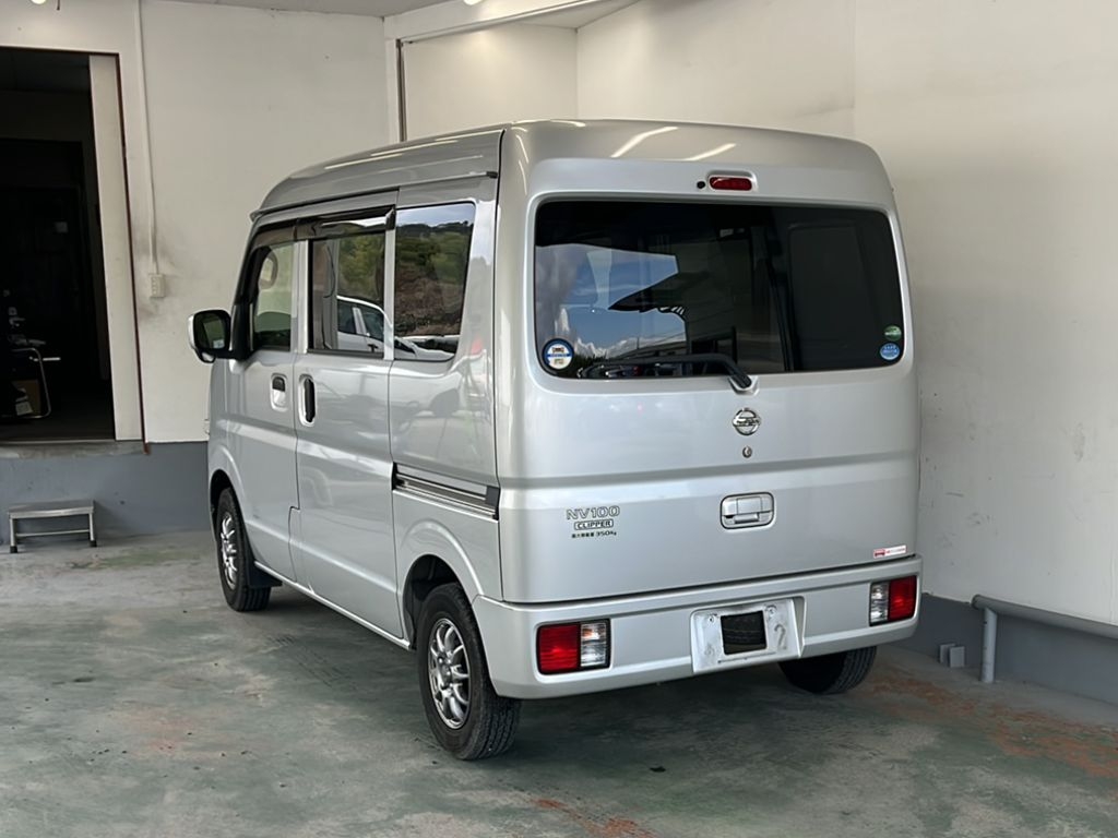 NISSAN NV100 CLIPPER